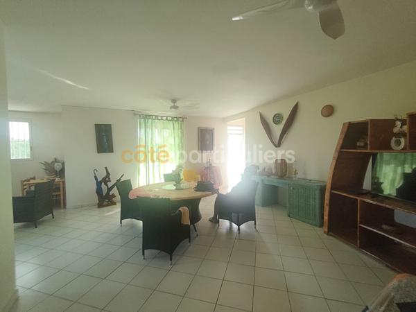 Location
                Appartement118 m² - 4 Pièces -
                    LE GOSIER (97190)