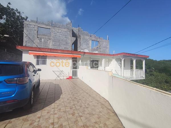 Location
                Appartement118 m² - 4 Pièces -
                    LE GOSIER (97190)