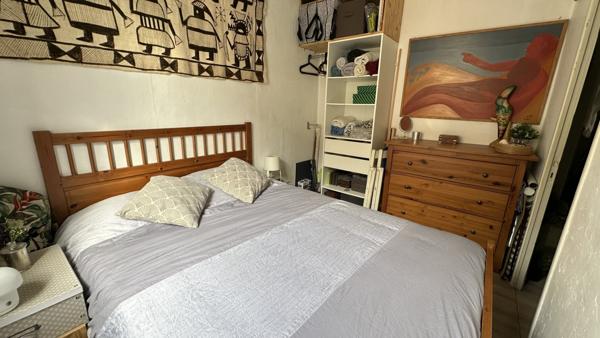 Appartement à TOULON (83000)