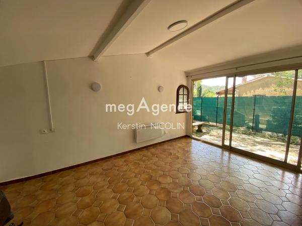 Maison à FLASSANS-SUR-ISSOLE, 83340 - 10 pièces 140m²