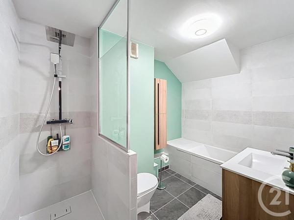 Appartement F4 à vendre  4 pièces - 76,15 m2 MOISSY CRAMAYEL - 77