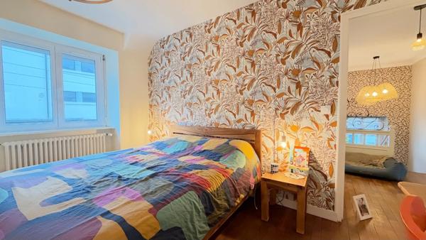 Finistère (29) – À vendre à Quimper centre : maison T5 de 124 m² habitable (182 m² utile ), sur un terrain de 398 m², avec sous-sol intégral et garage.