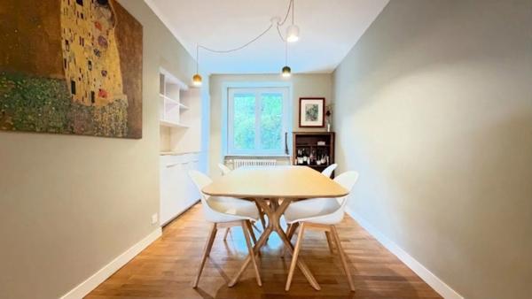 Finistère (29) – À vendre à Quimper centre : maison T5 de 124 m² habitable (182 m² utile ), sur un terrain de 398 m², avec sous-sol intégral et garage.