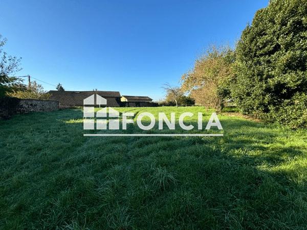 À vendre Terrain 960 m² - Valence-en-poitou 86700
