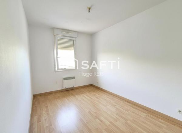 T2 LUMINEUX, CLÉ EN MAIN AVEC GRAND BALCON