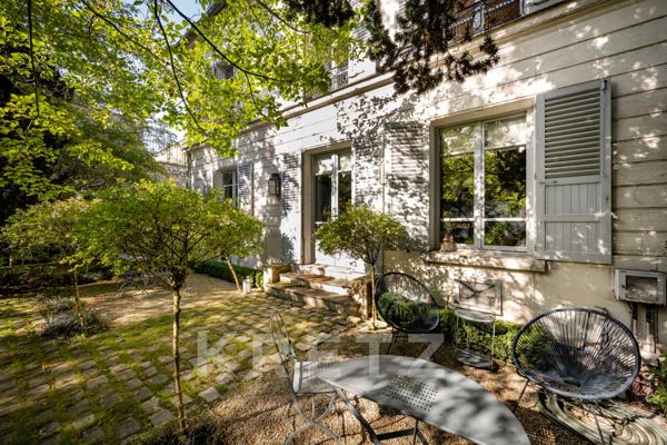 Unique château au coeur de Montmartre