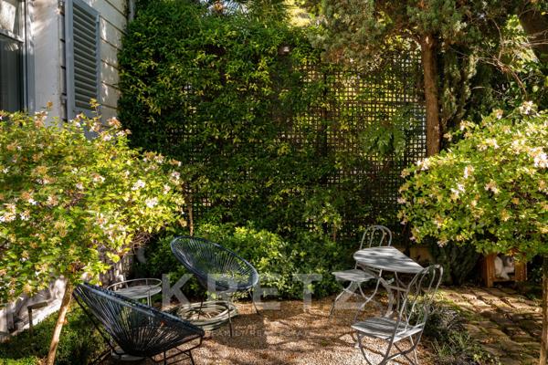 Unique château au coeur de Montmartre