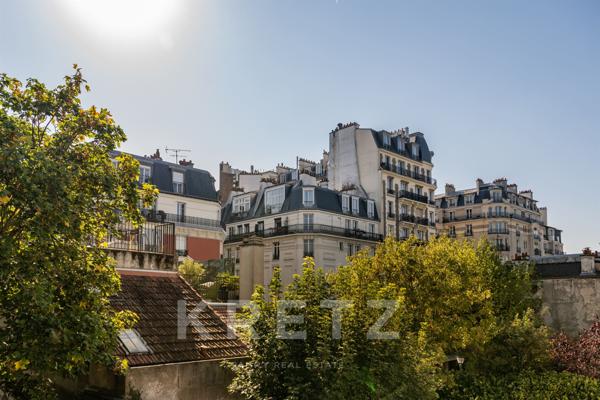 Unique château au coeur de Montmartre