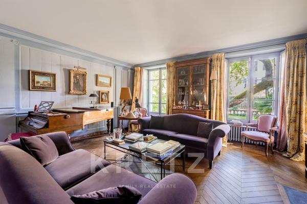 Unique château au coeur de Montmartre