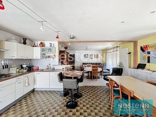 CORPS DE FERME A VENDRE HILLION - Corps de ferme avec fort potentiel de 170 m² habitables + dépendances