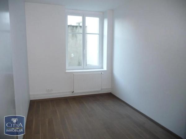 Appartement à louer 4 pièces 87.26m²