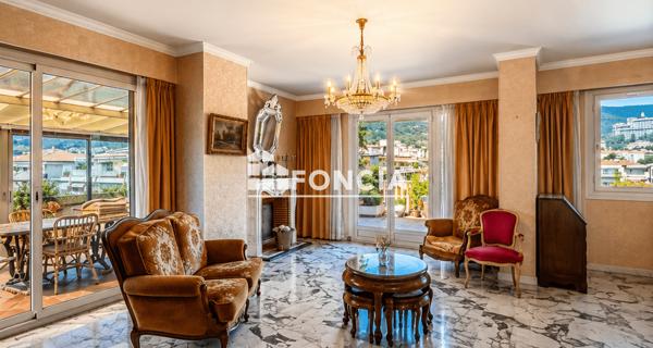 À vendre Appartement 5 pièces 14.74 m² - Menton 06500