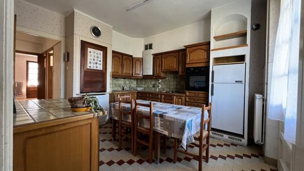 Exclusivité : Appartement T4 de 81 m2 au 1er étage d'une petite copropriété