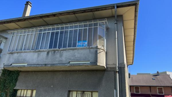 Exclusivité : Appartement T4 de 81 m2 au 1er étage d'une petite copropriété