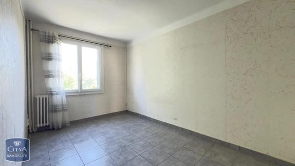Appartement à louer 3 pièces 62.3m²