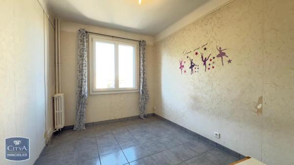 Appartement à louer 3 pièces 62.3m²