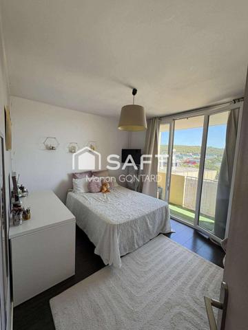 Appartement T4 traversant – 3 balcons, vue dégagée, exposé sud – La Valette-du-Var