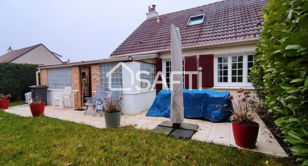 Maison familiale rénovée avec jardin et garage à Sucy-en-Brie (94370)