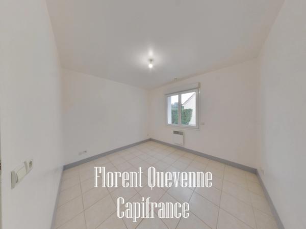 Pavillon de plain-pied – Calme et lumineux à 3 km du centre-ville