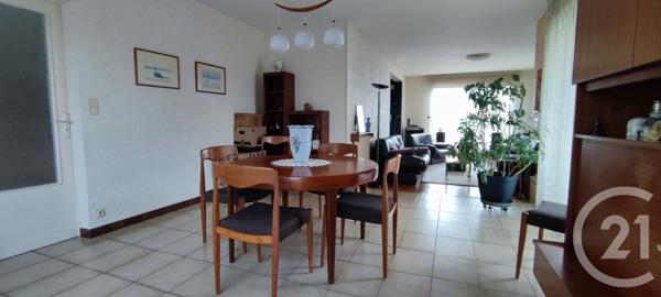 Maison à vendre  7 pièces - 168 m2 FAGNIERES - 51