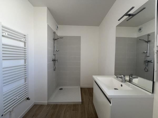 Maison à vendre 252 662 € Trélissac 6 p 103 m² DPE B