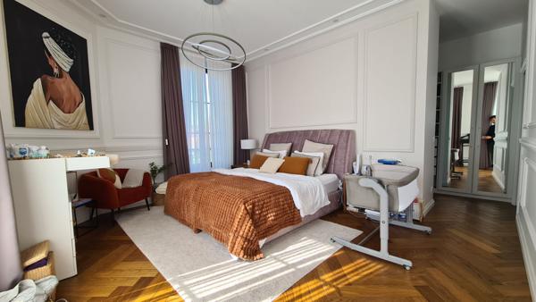 Demeure de Prestige à Longuesse