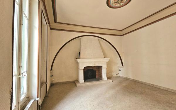 Maison à vendre    4 pièces • 104 m2 Salon-de-Provence