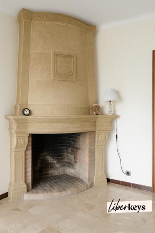 Maison de 256 m² avec 3 appartements au cœur de Gréoux-les-Bains