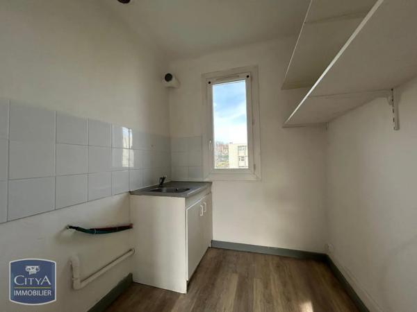 Appartement à louer 4 pièces 55m² Carpentras (84200)
