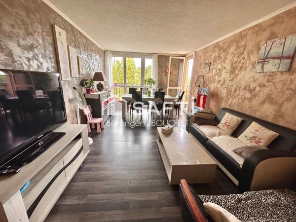 Appartement 4 chambres avec balcon