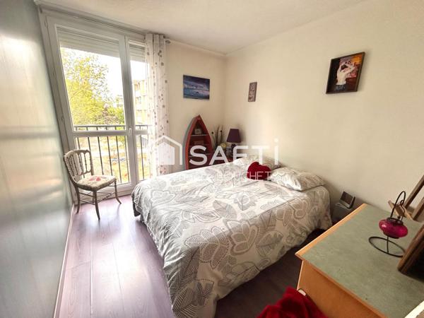 Appartement 4 chambres avec balcon