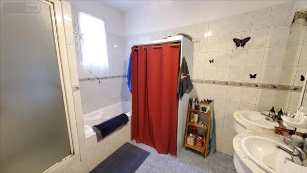 Maison restaurée à vendre à Plounévézel dans le Finistère (29270), ref : 29066-969793