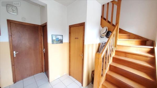 Maison restaurée à vendre à Plounévézel dans le Finistère (29270), ref : 29066-969793