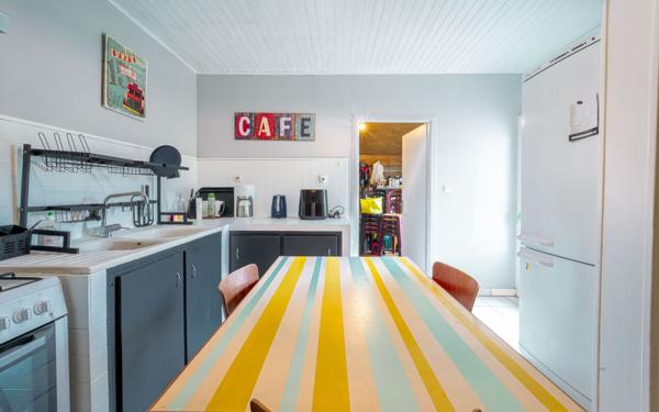 Maison à vendre    5 pièces •  Lit-et-Mixe