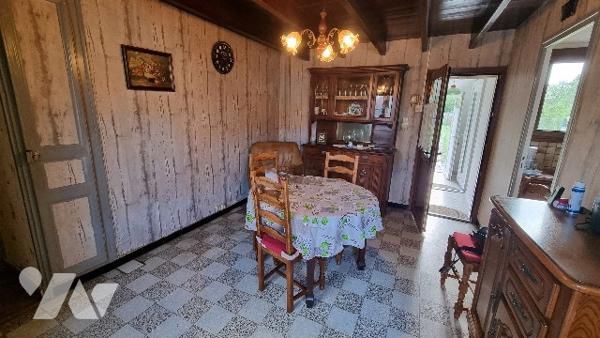 EXCLUSIVITE - Maison semi individuelle bâtie sur 648 m² de plain-pied