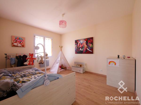Maison individuelle 3 chambres + sous-sol de 100m²