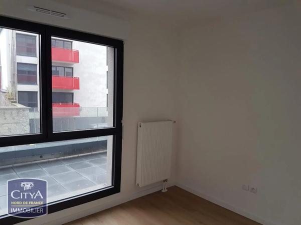 Appartement à louer 3 pièces 71.61m² Valenciennes (59300)