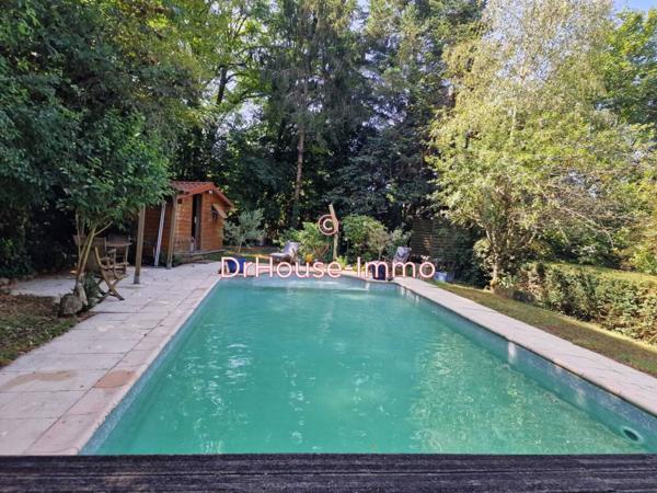 Maison à vendre 8 pièces de 250 m²