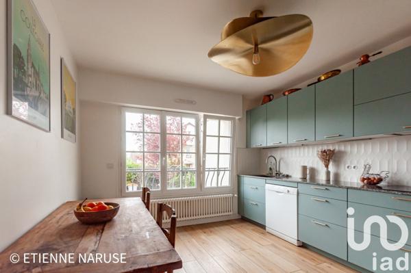 Maison traditionnelle 7 pièces de 138 m² à Poissy (78300)