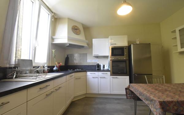 Maison à vendre    3 pièces • 74 m2 Cosne-Cours-sur-Loire