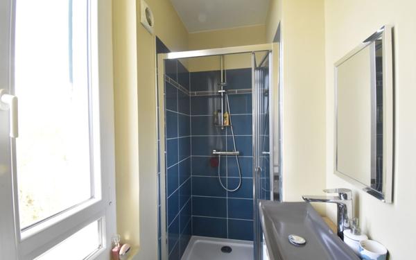 Maison à vendre    3 pièces • 74 m2 Cosne-Cours-sur-Loire