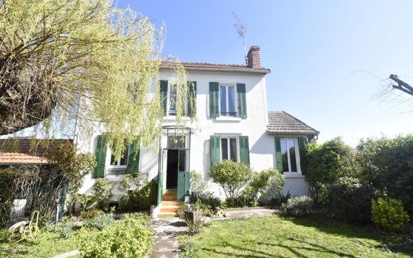 Maison à vendre    3 pièces • 74 m2 Cosne-Cours-sur-Loire