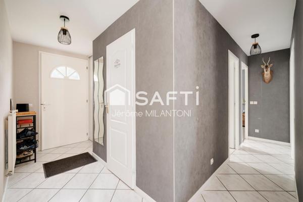 Maison individuelle de PLAIN-PIED moins de 5mn axe A31....