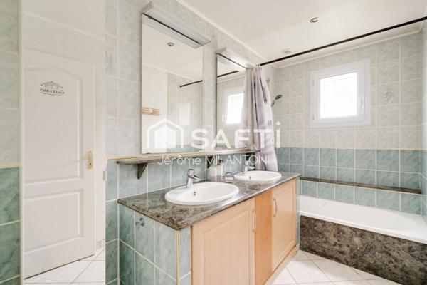 Maison individuelle de PLAIN-PIED moins de 5mn axe A31....