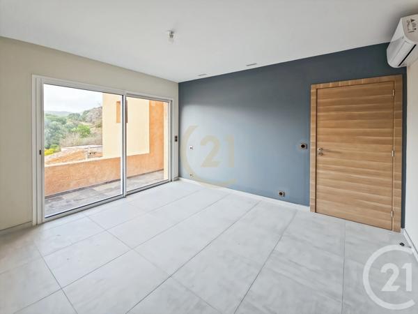 Appartement F3 à vendre  3 pièces - 74,30 m 2   ST FLORENT  - 202