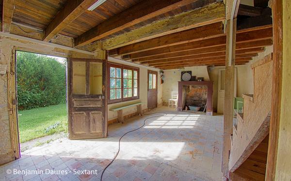 Maison de charme et 4 dépendances sur 2.5 hectares de terrain