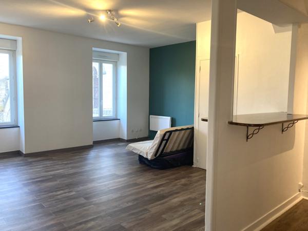 LAGNIEU - Appartement T2 duplex de 57 m² au 2ème étage  Lagnieu (01150)