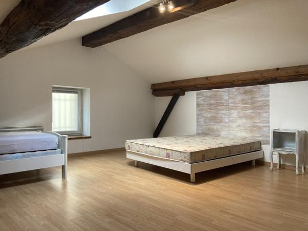 LAGNIEU - Appartement T2 duplex de 57 m² au 2ème étage  Lagnieu (01150)