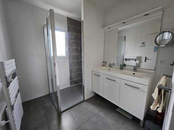 Maison au calme proche commerces et océan