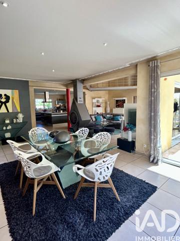 Maison à vendre 10 pièces 330 m² Gorges